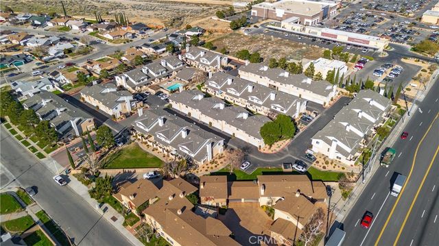 39237 10th W C, Palmdale, CA 93551