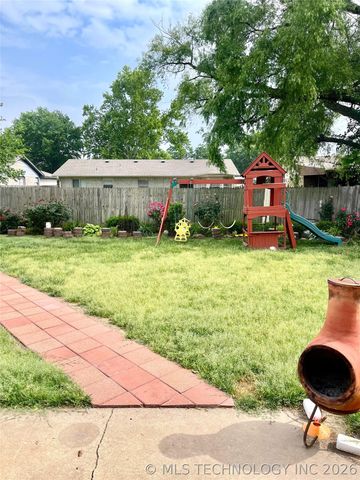 12012 E 37th Street, Tulsa, OK 74146