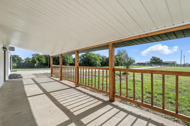 6013 County Road 912, Godley, TX 76044
