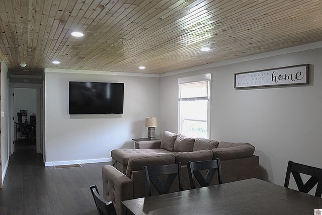 1131 Bleich Road, Paducah, KY 42003