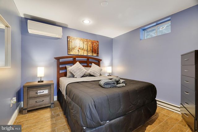 163 CAMBRIDGE CT, Bushkill, PA 18324