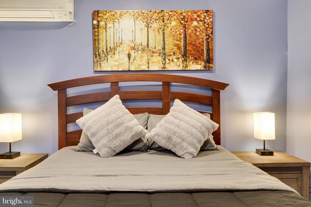 163 CAMBRIDGE CT, Bushkill, PA 18324