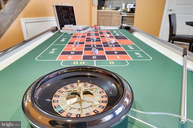 163 CAMBRIDGE CT, Bushkill, PA 18324