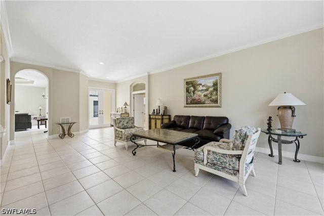 9227 Troon Lakes DR, Naples, FL 34109