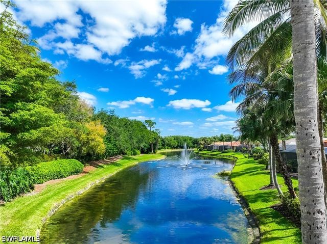 9227 Troon Lakes DR, Naples, FL 34109