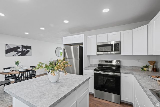 4155 W 4715 S, Kearns, UT 84118