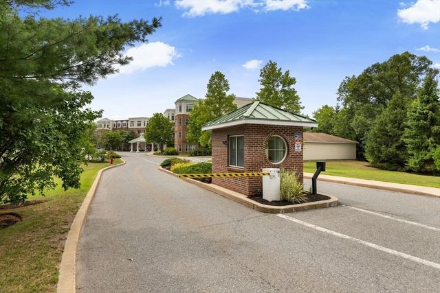 295 Salem St 98, Woburn, MA 01801