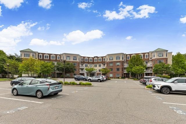 295 Salem St 98, Woburn, MA 01801