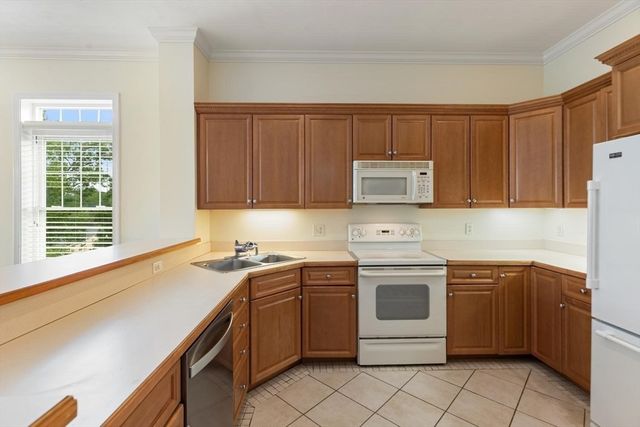 295 Salem St 98, Woburn, MA 01801