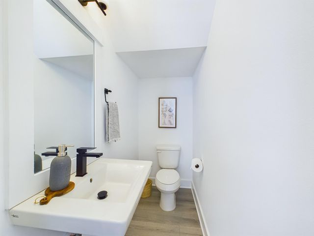 3004 Jensen Springs Lane, Houston, TX 77026