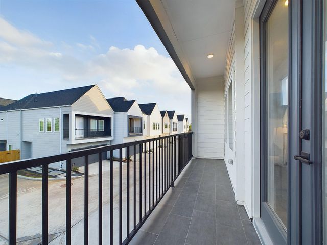 3004 Jensen Springs Lane, Houston, TX 77026