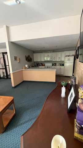 5627 Green Circle Drive 219, Hopkins, MN 55343