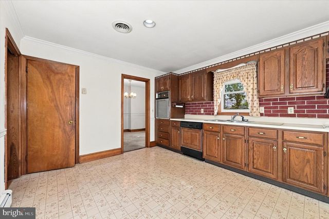 5 WYOMING AVE, Dover, DE 19904