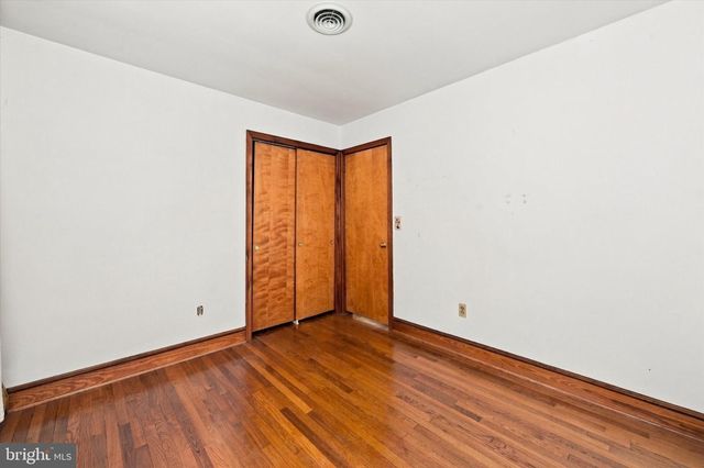 5 WYOMING AVE, Dover, DE 19904