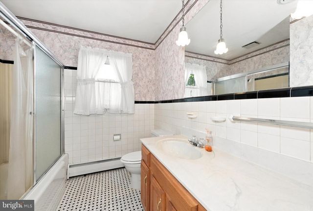 5 WYOMING AVE, Dover, DE 19904