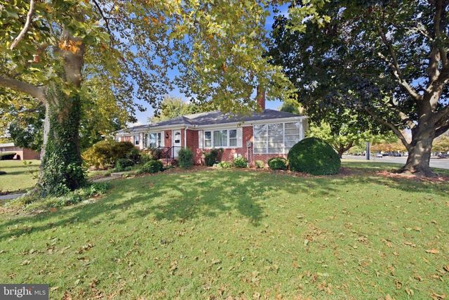 5 WYOMING AVE, Dover, DE 19904