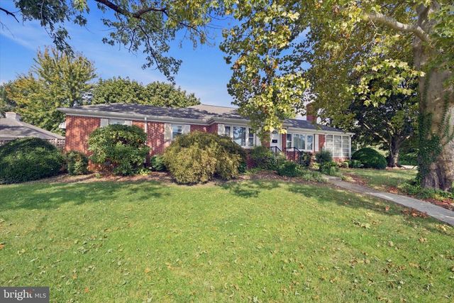 5 WYOMING AVE, Dover, DE 19904