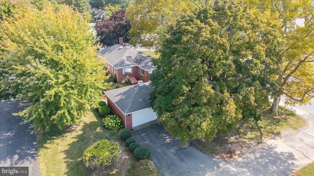 5 WYOMING AVE, Dover, DE 19904