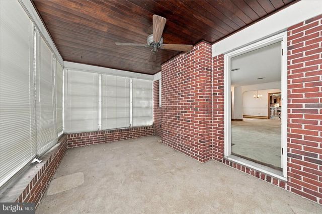 5 WYOMING AVE, Dover, DE 19904