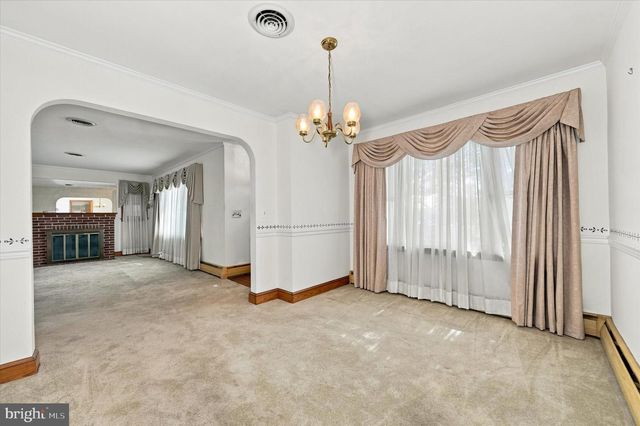 5 WYOMING AVE, Dover, DE 19904