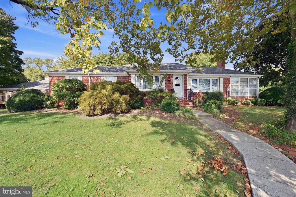 5 WYOMING AVE, Dover, DE 19904