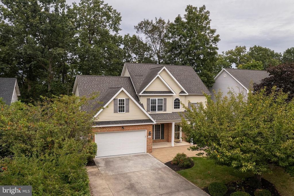 223 CAVALRY DR, Winchester, VA 22602