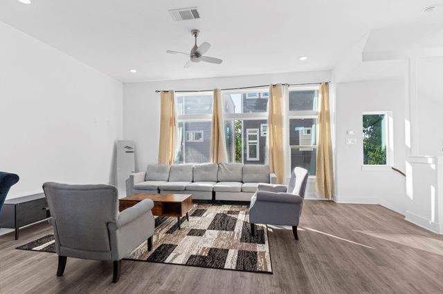 4017 Ward Street, Houston, TX 77021