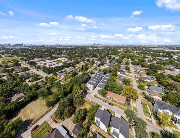 4017 Ward Street, Houston, TX 77021