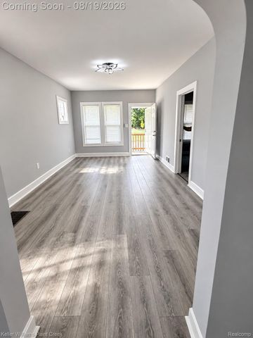 10066 Nottingham Road, Detroit, MI 48224