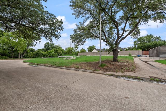5809 Bent Oak Court, Dallas, TX 75248