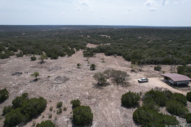 3190 Sd 24910, Rocksprings, TX 78880