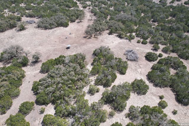 3190 Sd 24910, Rocksprings, TX 78880