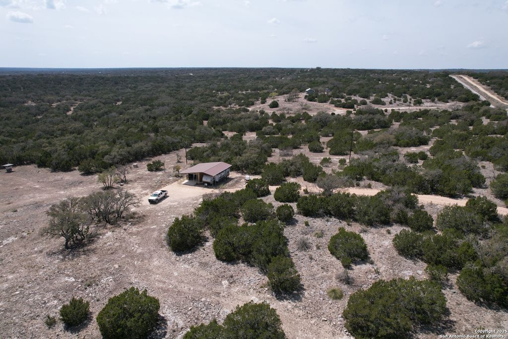 3190 Sd 24910, Rocksprings, TX 78880