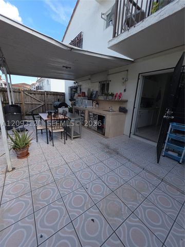7673 W 29th Ln 102-47, Hialeah, FL 33018