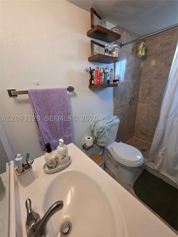 7673 W 29th Ln 102-47, Hialeah, FL 33018