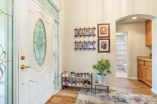 732 Cherrywood Drive, Medford, OR 97504