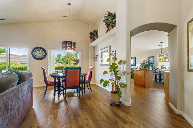 732 Cherrywood Drive, Medford, OR 97504