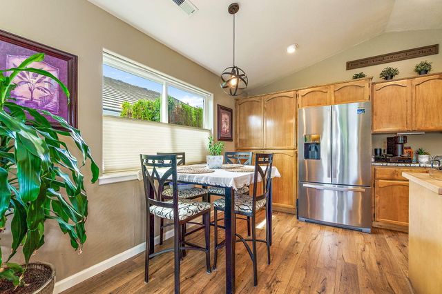 732 Cherrywood Drive, Medford, OR 97504