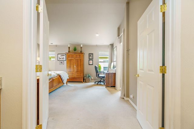 732 Cherrywood Drive, Medford, OR 97504