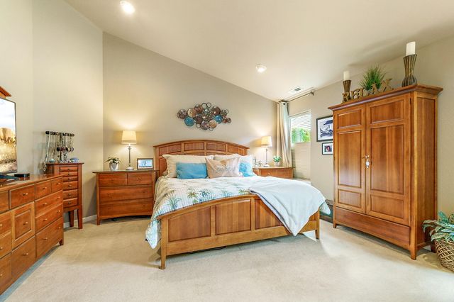 732 Cherrywood Drive, Medford, OR 97504