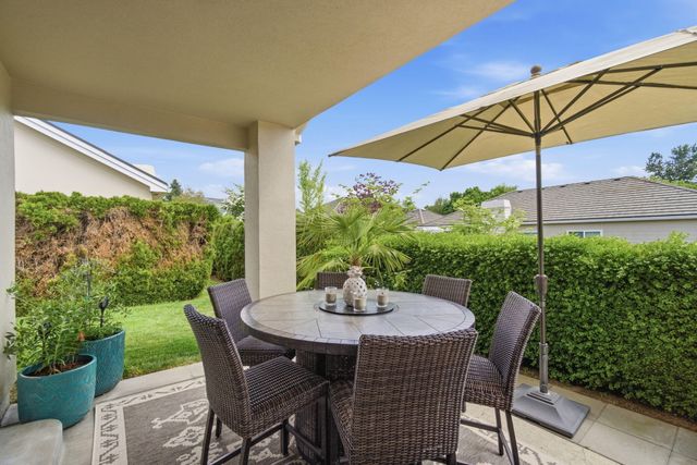 732 Cherrywood Drive, Medford, OR 97504