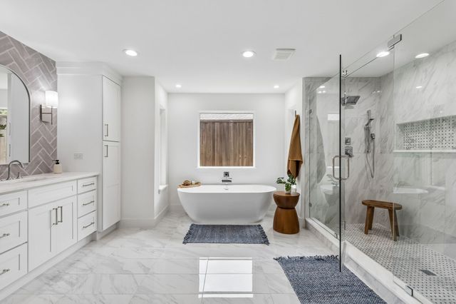 7124 Meadow Road, Dallas, TX 75230