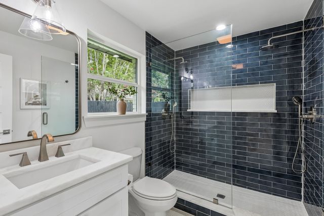7124 Meadow Road, Dallas, TX 75230