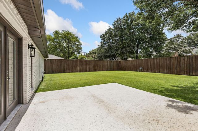 7124 Meadow Road, Dallas, TX 75230