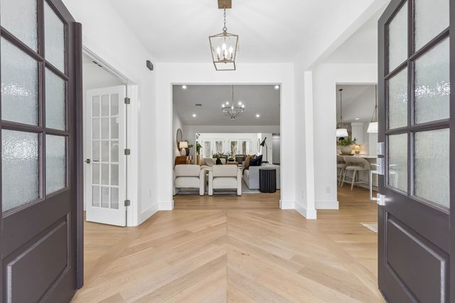 7124 Meadow Road, Dallas, TX 75230