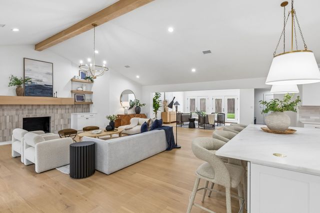 7124 Meadow Road, Dallas, TX 75230