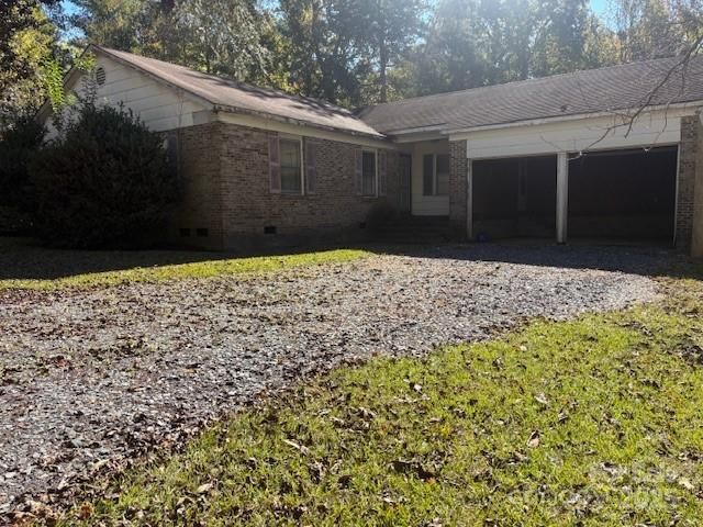 1728 Nc 109 Highway N, Wadesboro, NC 28170