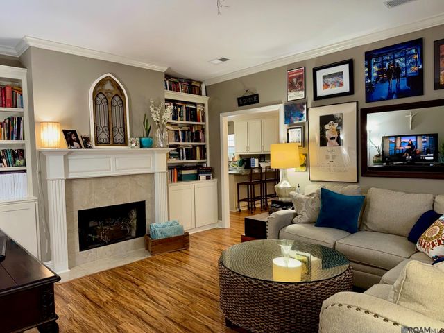 12820 Ina Dr, Walker, LA 70785