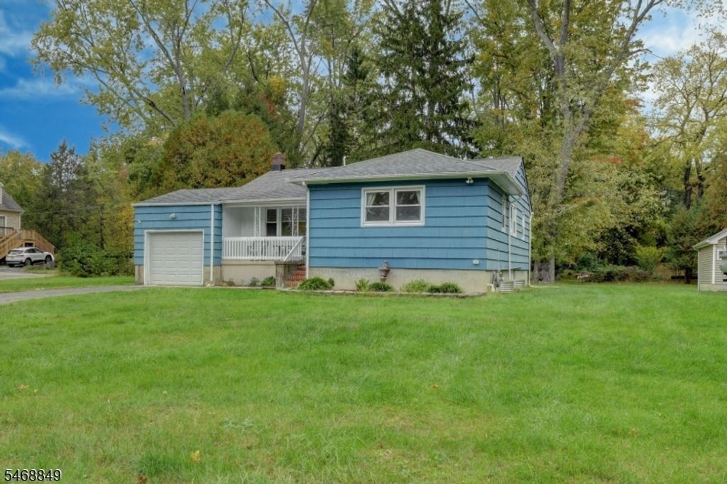 66 De Hart St, Lincoln Park Boro, NJ 07035 — photo 2