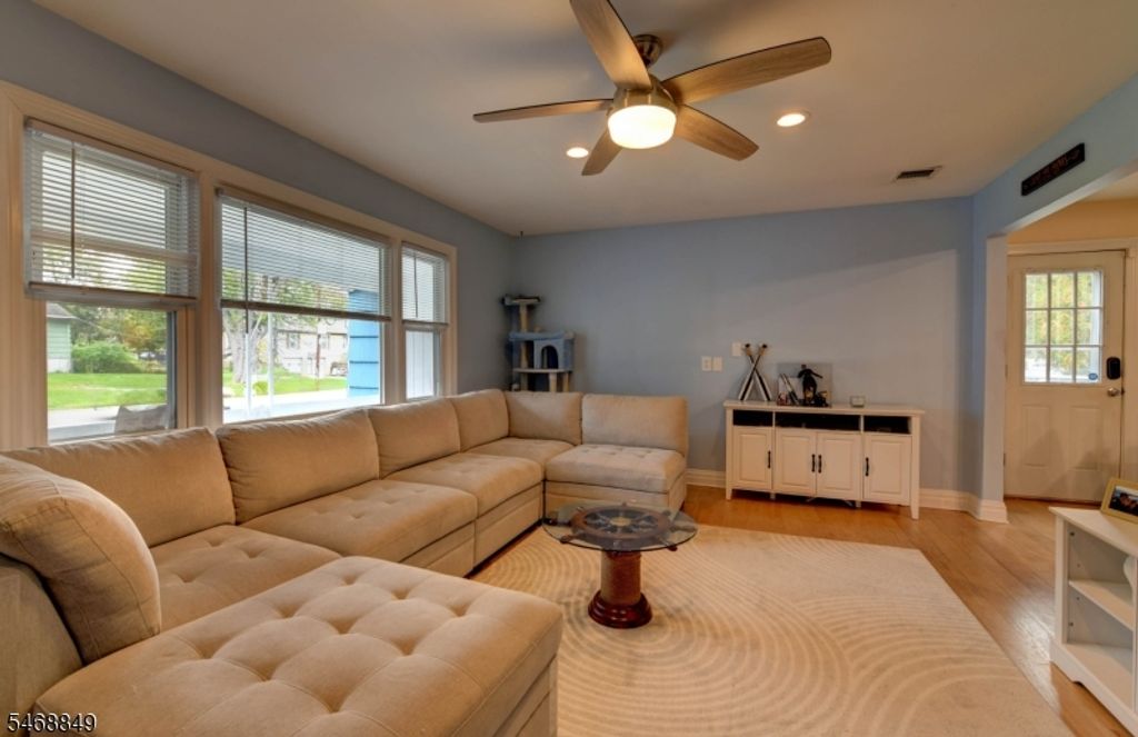 66 De Hart St, Lincoln Park Boro, NJ 07035 — photo 4